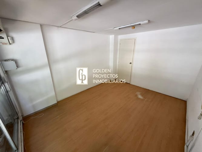 Oficina en Alquiler con Garage  Torre de los Caudillos Cordon · Foto 5