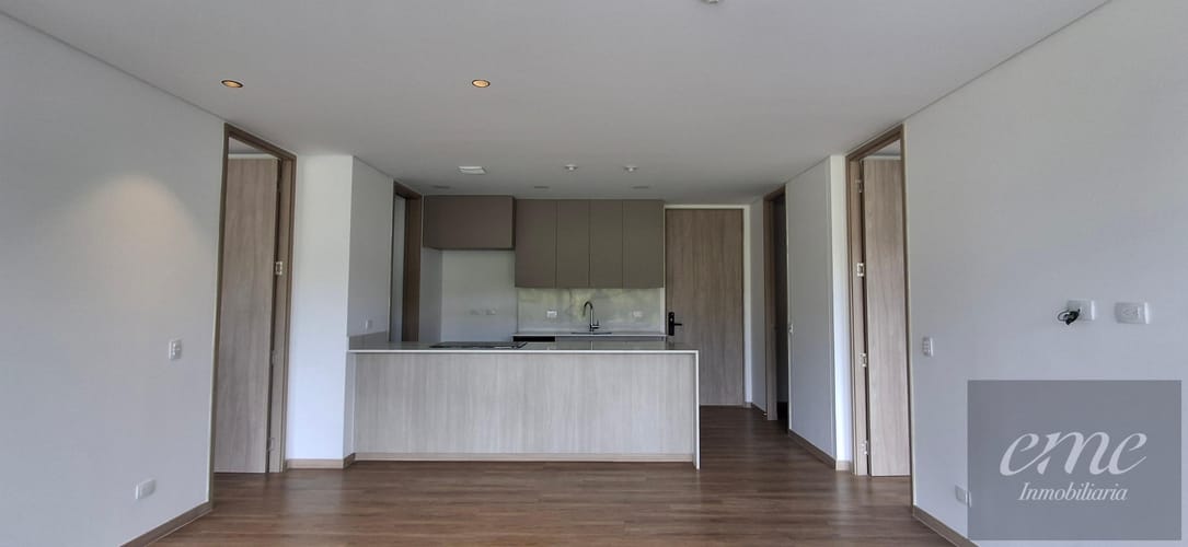 Apartamento de 2 alcobas en arriendo en La Convencion, Rionegro, 108 m² · foto 5 de 19
