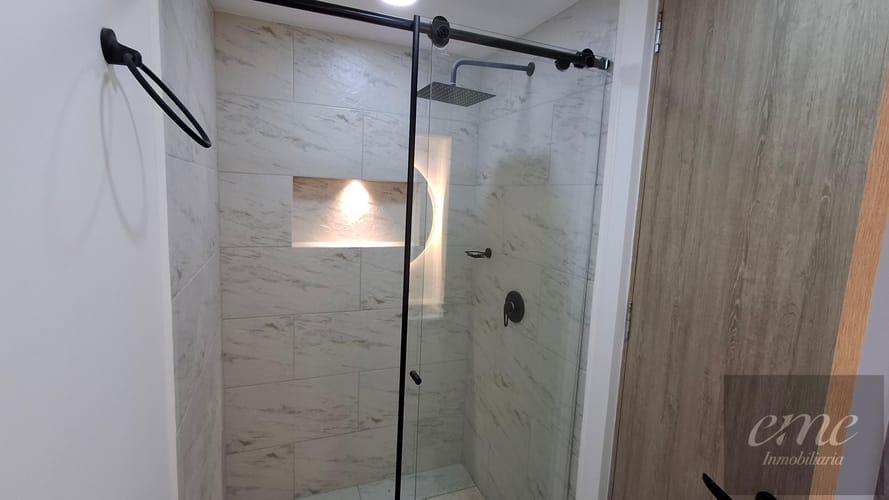 Apartamento de 3 alcobas en arriendo en Bello, 76 m² · foto 11 de 12