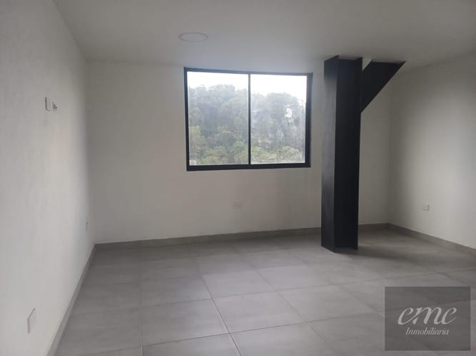Bodega en arriendo en Tenche, Medellín, 120 m² · foto 2 de 6