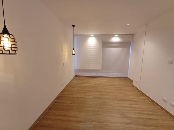 Apartamento de 2 alcobas en arriendo en La Convencion, Rionegro, 100 m² · foto 2 de 23
