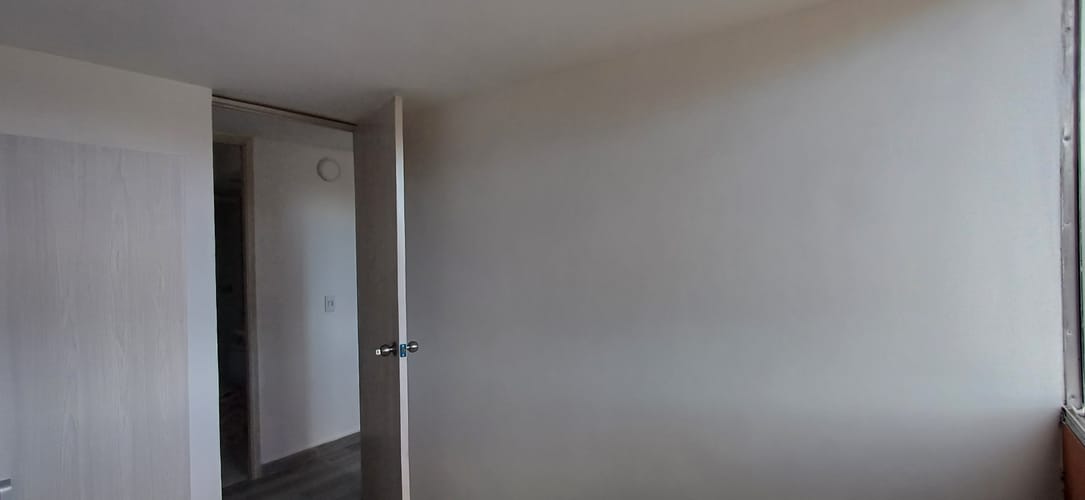 Apartamento de 3 alcobas en venta en El Paraiso, Bello, 53 m² · foto 13 de 14