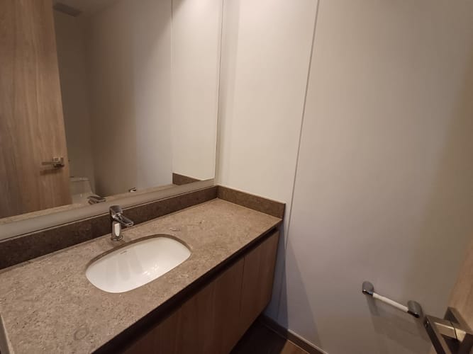 Apartamento de 2 alcobas en arriendo en La Convencion, Rionegro, 100 m² · foto 5 de 23
