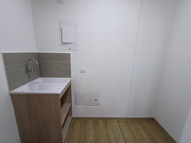 Apartamento de 2 alcobas en arriendo en La Convencion, Rionegro, 100 m² · foto 8 de 23