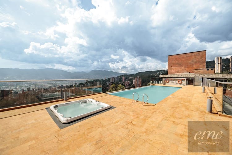 Apartaestudio en arriendo en El Tesoro, Medellín, 51 m² · foto 15 de 24