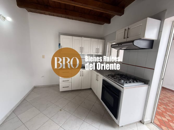 Casa de 3 alcobas en venta en Anillo Vial, Floridablanca, 120 m² · foto 4 de 16