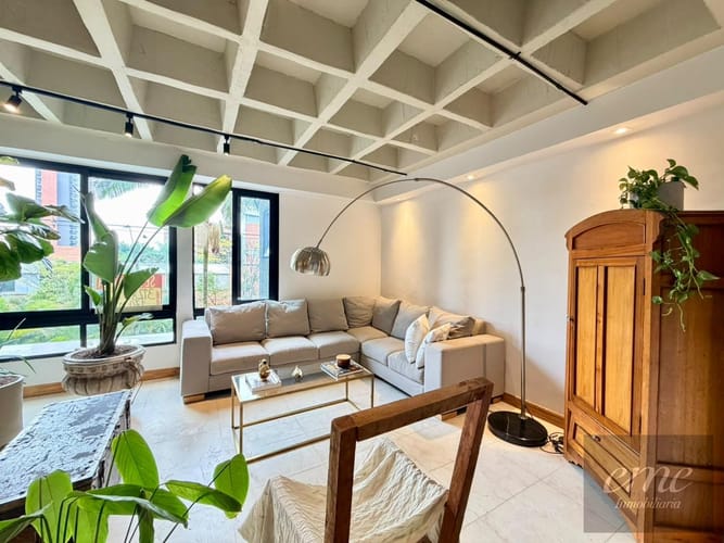 Apartamento de 4 alcobas en arriendo en Los Balsos, Medellín, 170 m² · foto 3 de 15