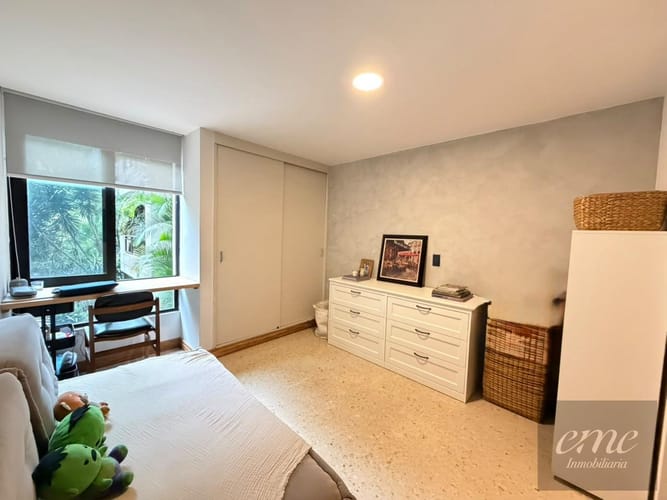 Apartamento de 4 alcobas en arriendo en Los Balsos, Medellín, 170 m² · foto 6 de 15