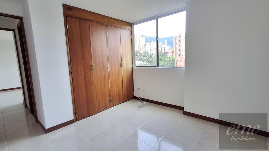 Apartamento de 4 alcobas en venta en Los Balsos, Medellín, 113 m² · foto 20 de 24