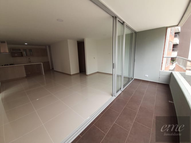 Apartamento de 3 alcobas en venta en Bello, 91 m² · foto 9 de 18
