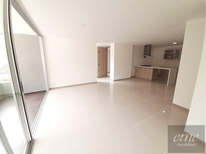 Apartamento de 3 alcobas en venta en Bello, 91 m² · foto 10 de 18
