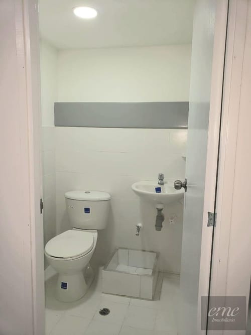 Bodega en arriendo en Viviendas Del Sur, Itagüí, 180 m² · foto 3 de 10