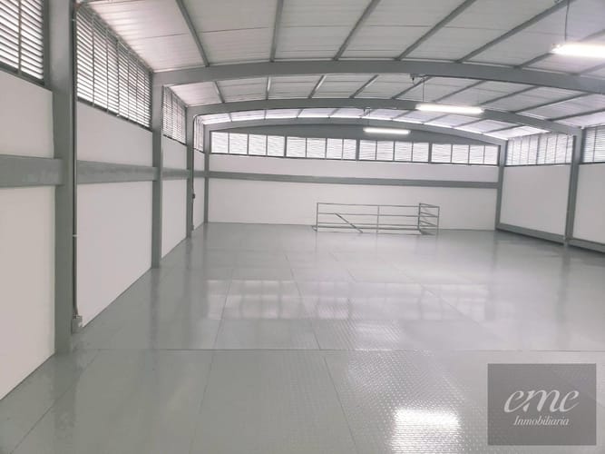 Bodega en arriendo en Viviendas Del Sur, Itagüí, 180 m² · foto 4 de 10