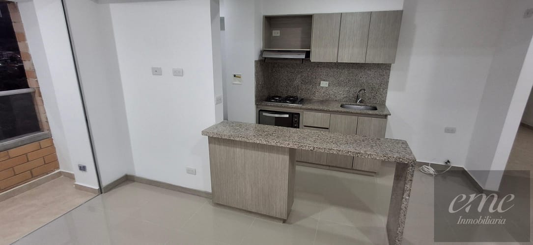 Apartamento de 3 alcobas en venta en Parque Residencial La Sabana, Sabaneta, 74 m² · foto 7 de 23