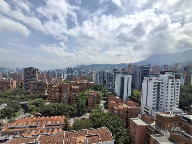 Apartaestudio en arriendo en Oviedo, Medellín, 57 m² · foto 15 de 16
