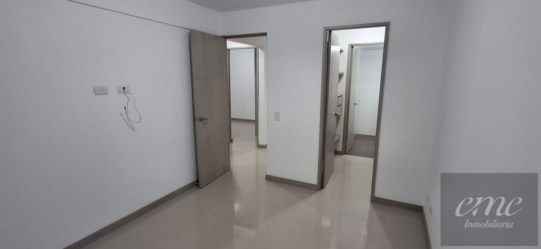 Apartamento de 3 alcobas en venta en Parque Residencial La Sabana, Sabaneta, 74 m² · foto 18 de 23
