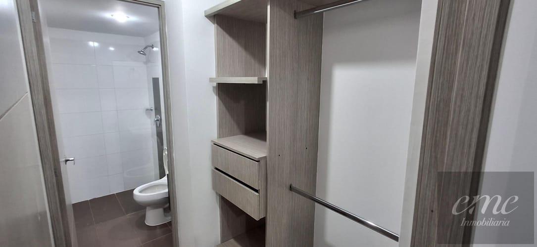 Apartamento de 3 alcobas en venta en Parque Residencial La Sabana, Sabaneta, 74 m² · foto 20 de 23