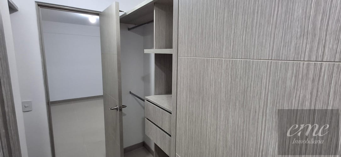 Apartamento de 3 alcobas en venta en Parque Residencial La Sabana, Sabaneta, 74 m² · foto 21 de 23