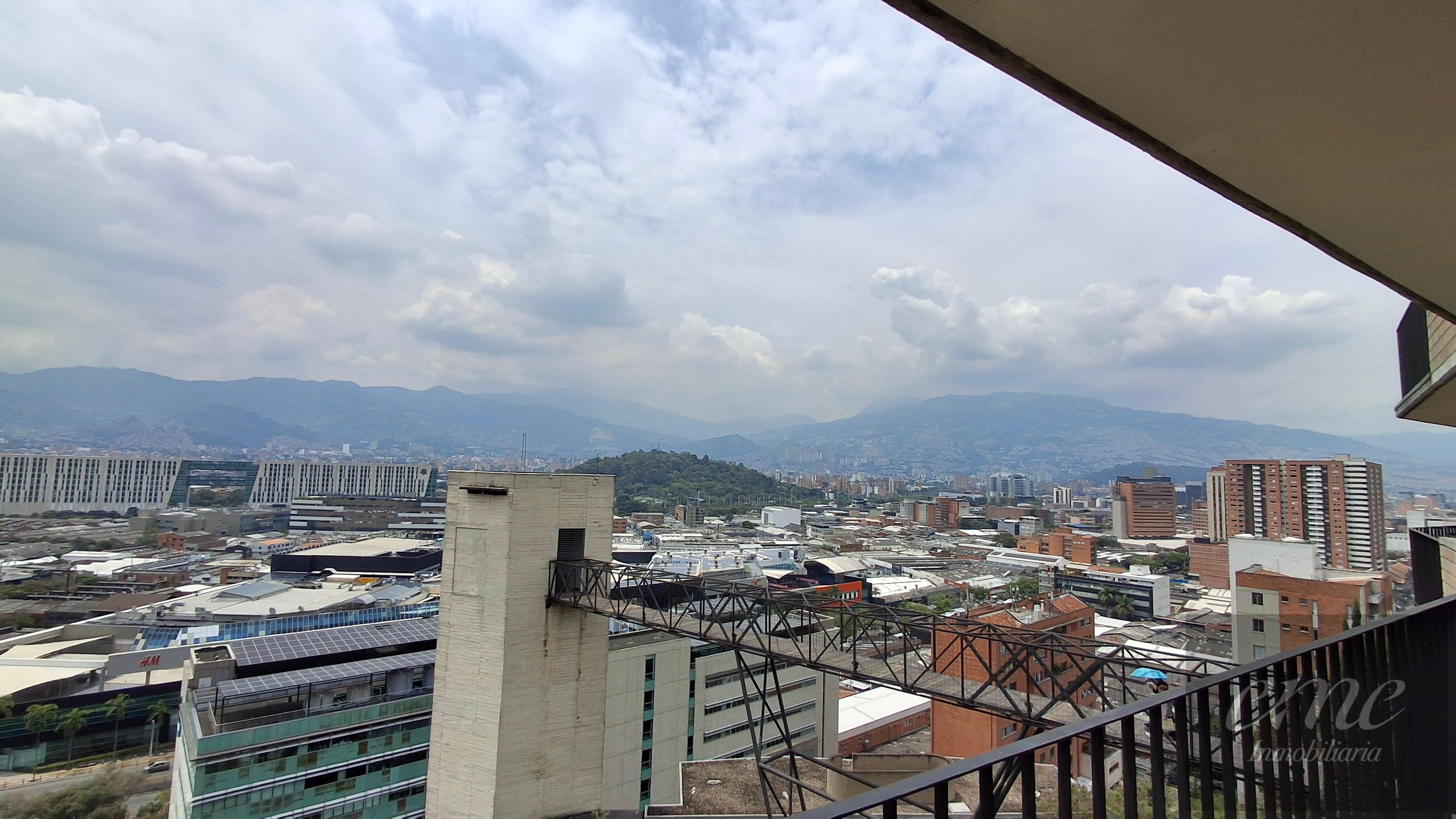 Apartamento en arriendo en Vía Las Palmas, Medellín · foto 3 de 18