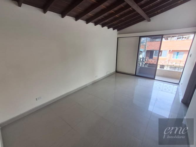 Apartamento de 3 alcobas en venta en Brasilia, Medellín, 78 m² · foto 2 de 19
