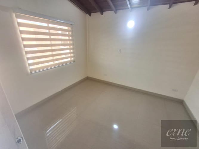 Apartamento de 3 alcobas en venta en Brasilia, Medellín, 78 m² · foto 3 de 19
