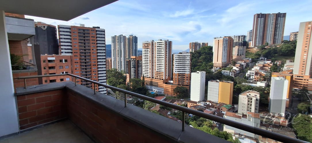 Apartamento de 3 alcobas en arriendo en Lagos De La Doctora, Sabaneta, 87 m² · foto 6 de 20