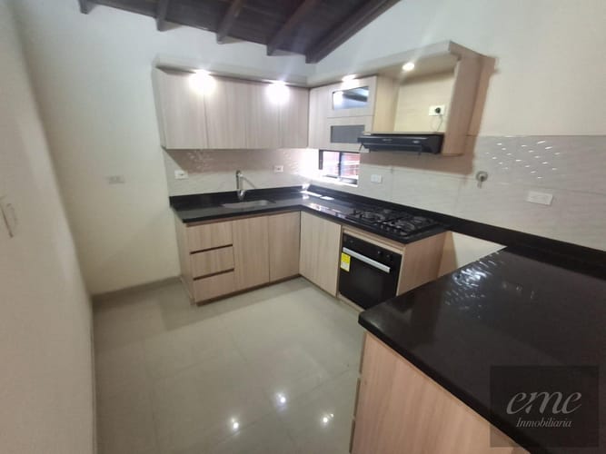 Apartamento de 3 alcobas en venta en Brasilia, Medellín, 78 m² · foto 12 de 19