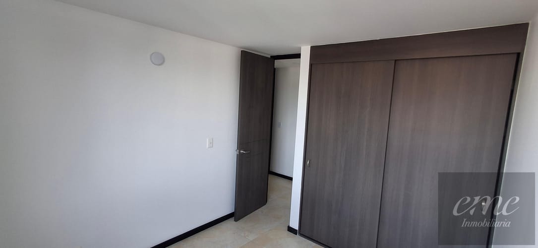 Apartamento de 3 alcobas en arriendo en Lagos De La Doctora, Sabaneta, 87 m² · foto 10 de 20