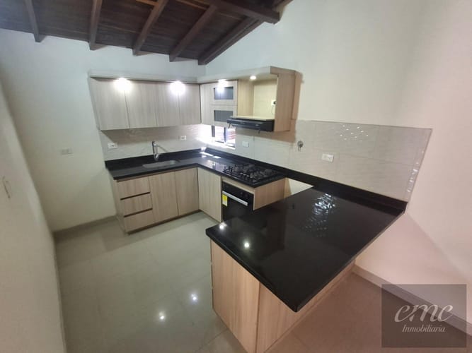 Apartamento de 3 alcobas en venta en Brasilia, Medellín, 78 m² · foto 17 de 19