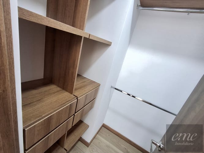 Apartamento de 2 alcobas en venta en Prados De Sabaneta, Sabaneta, 68 m² · foto 5 de 15