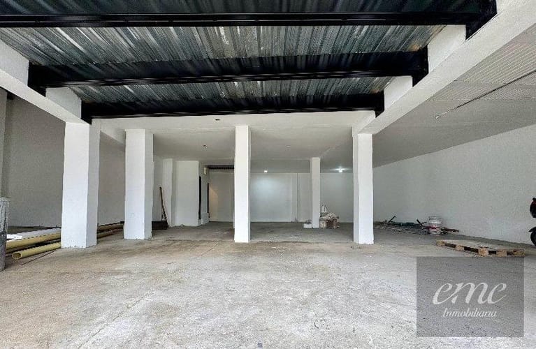Bodega en arriendo en Viviendas Del Sur, Itagüí, 400 m² · foto 4 de 17