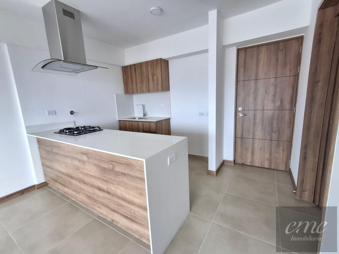 Apartamento de 2 alcobas en venta en Prados De Sabaneta, Sabaneta, 68 m² · foto 11 de 15
