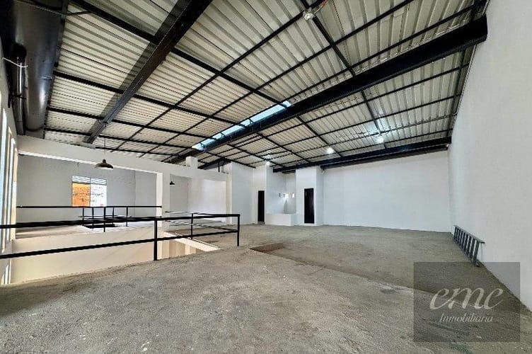 Bodega en arriendo en Viviendas Del Sur, Itagüí, 400 m² · foto 6 de 17