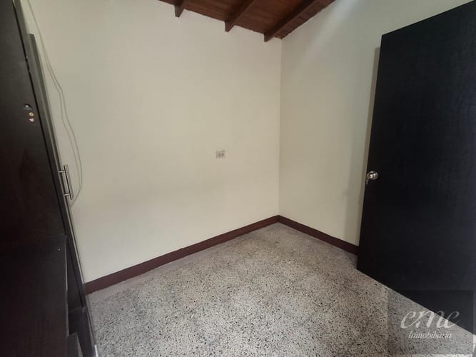 Apartamento de 3 alcobas en arriendo en San Miguel, Medellín, 110 m² · foto 21 de 24