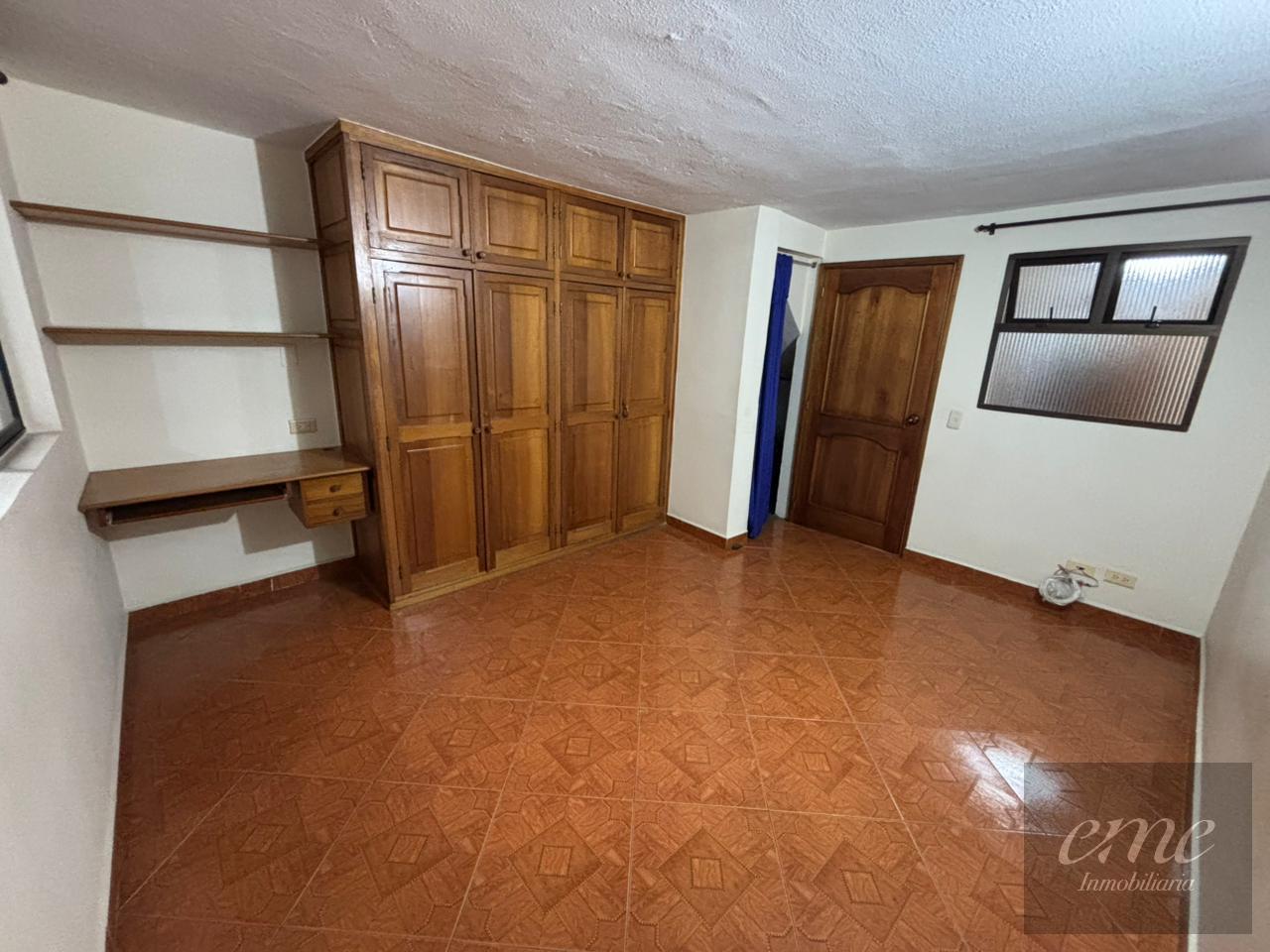 Apartamento en venta en Gerona, Medellín · foto 2 de 24
