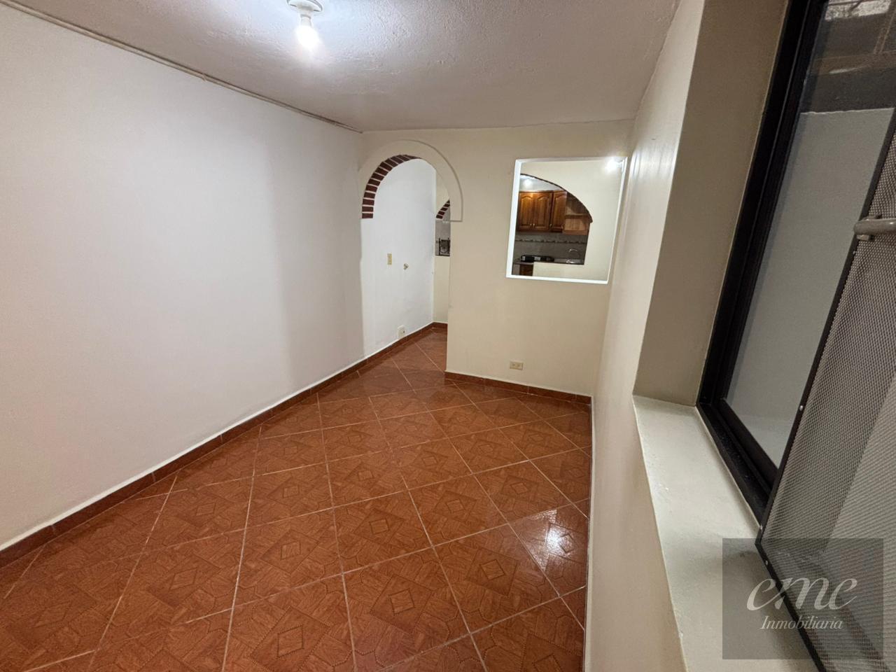 Apartamento en venta en Gerona, Medellín · foto 3 de 24