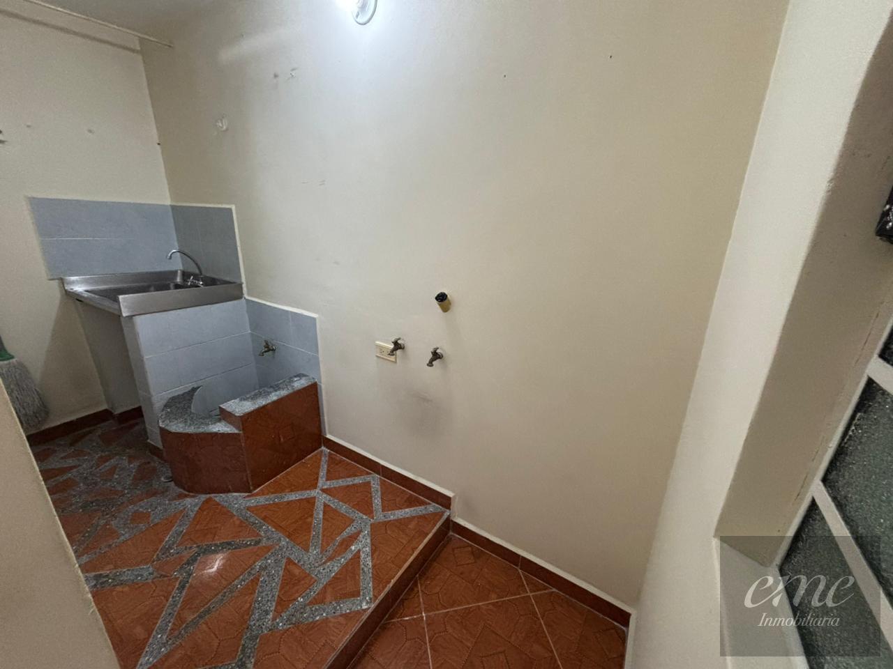 Apartamento en venta en Gerona, Medellín · foto 13 de 24