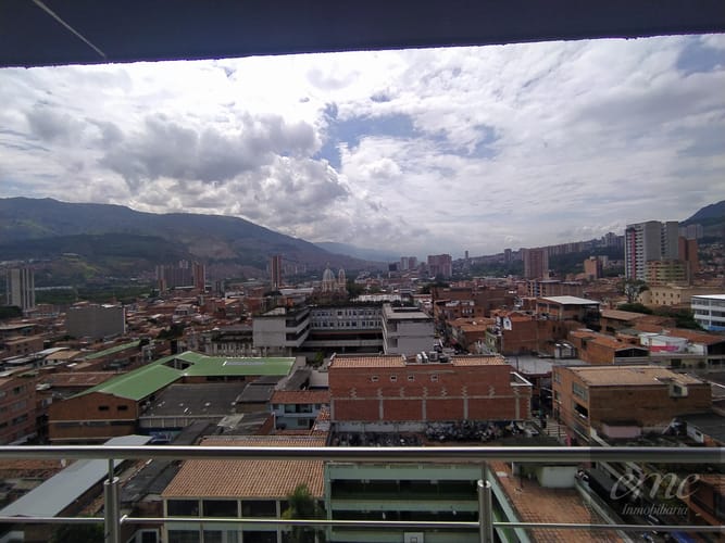 Apartamento de 3 alcobas en venta en Centro, Bello, 84 m² · foto 8 de 15