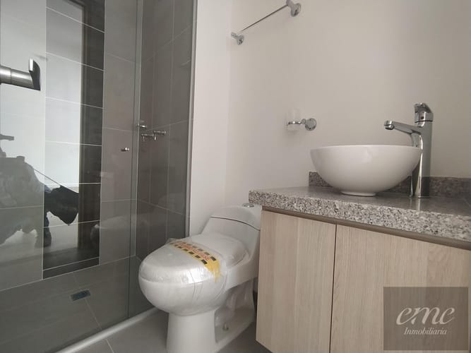 Apartamento de 3 alcobas en venta en Centro, Bello, 84 m² · foto 12 de 15