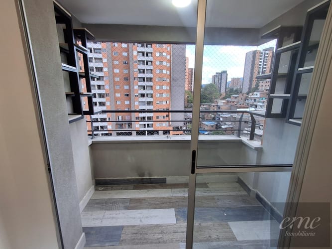 Apartamento de 3 alcobas en venta en Villa Del Parque, Itagüí, 60 m² · foto 5 de 16
