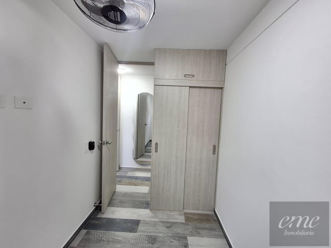 Apartamento de 3 alcobas en venta en Villa Del Parque, Itagüí, 60 m² · foto 10 de 16