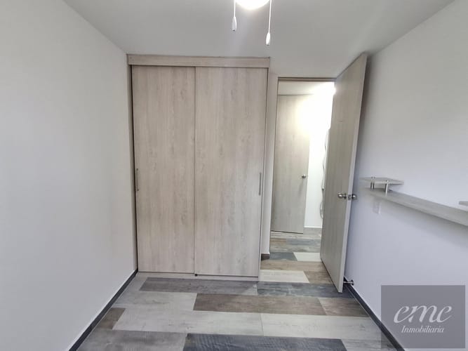 Apartamento de 3 alcobas en venta en Villa Del Parque, Itagüí, 60 m² · foto 12 de 16