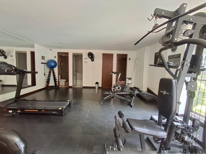 Apartamento de 3 alcobas en arriendo en El Diamante 2, Medellín, 84 m² · foto 3 de 24