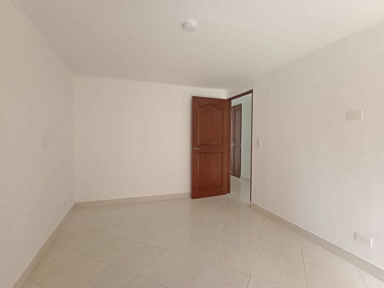 Apartamento en arriendo en Laureles, Medellín · foto 11 de 16