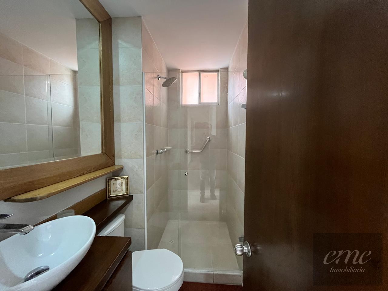 Apartamento en arriendo en Villa Carlota, Medellín · foto 4 de 24