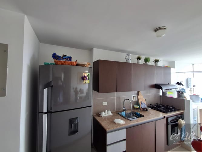 Apartamento de 3 alcobas en arriendo en El Diamante 2, Medellín, 84 m² · foto 9 de 24