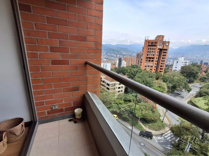 Apartamento de 3 alcobas en arriendo en El Diamante 2, Medellín, 84 m² · foto 16 de 24