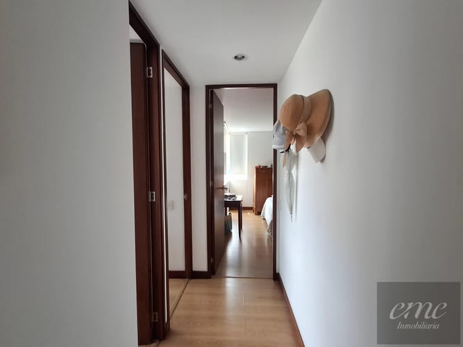 Apartamento de 3 alcobas en arriendo en El Diamante 2, Medellín, 84 m² · foto 18 de 24