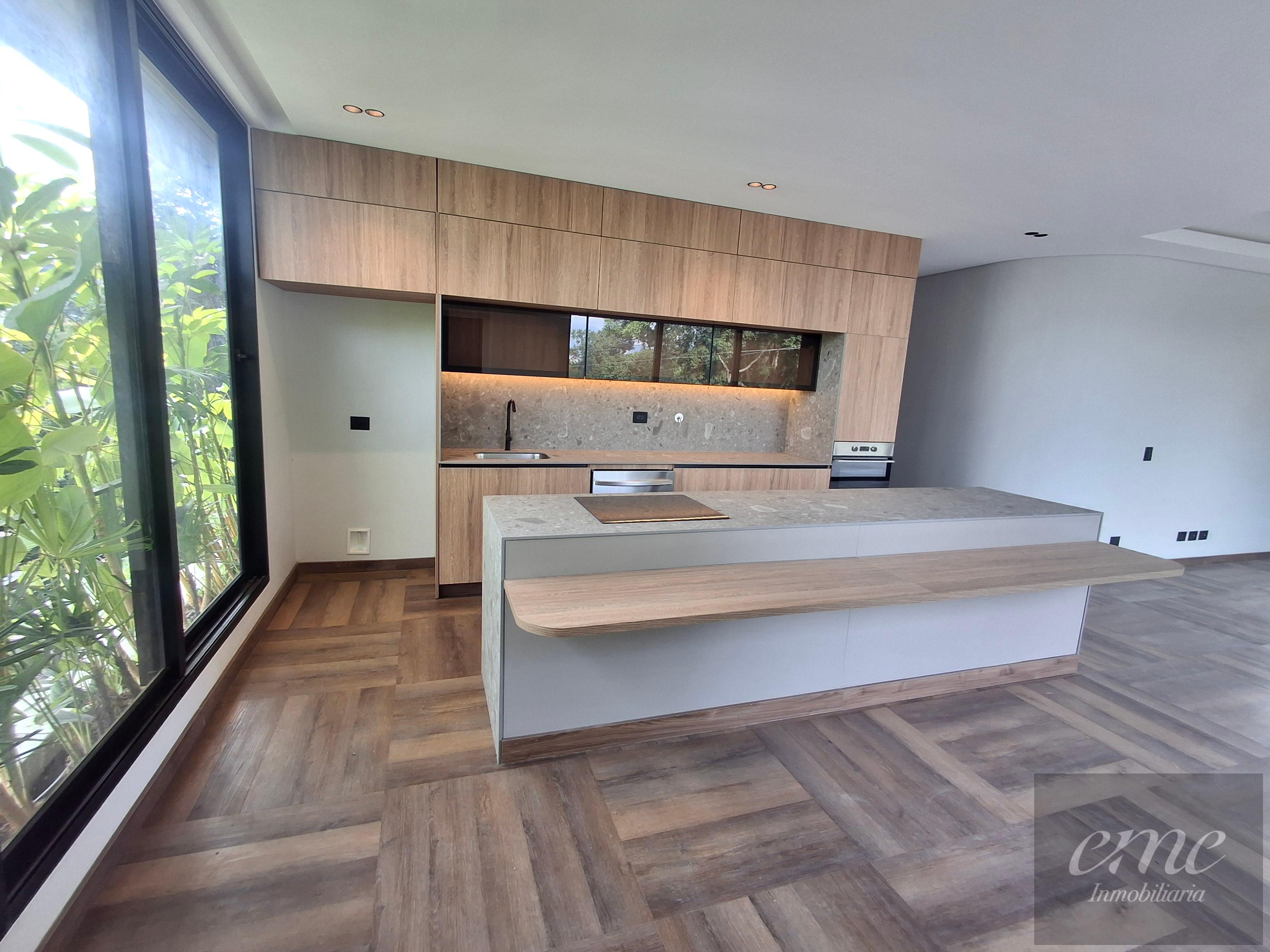 Apartamento en venta en El Campestre, Medellín · foto 4 de 24
