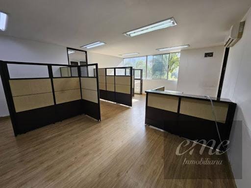 Oficina en arriendo en Los Balsos, Medellín, 75 m² · foto 2 de 12
